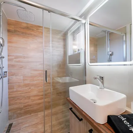 Vilă Aesthesis Luxury Retreat *