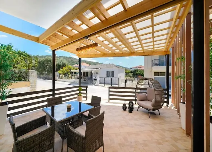 Aesthesis Luxury Retreat Villa