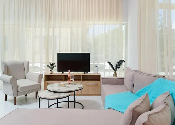 Aesthesis Luxury Retreat Villa *